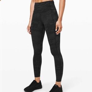 Lululemon Fast and Free Tight II 25"